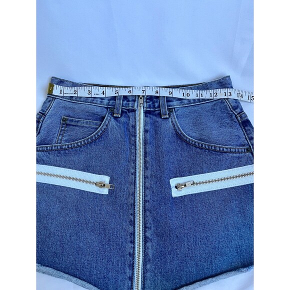 Carmar Y2K Rigid Denim Jean Zip Mini Skirt Size 27 90s Retro Grunge Medium Wash - Picture 9 of 9